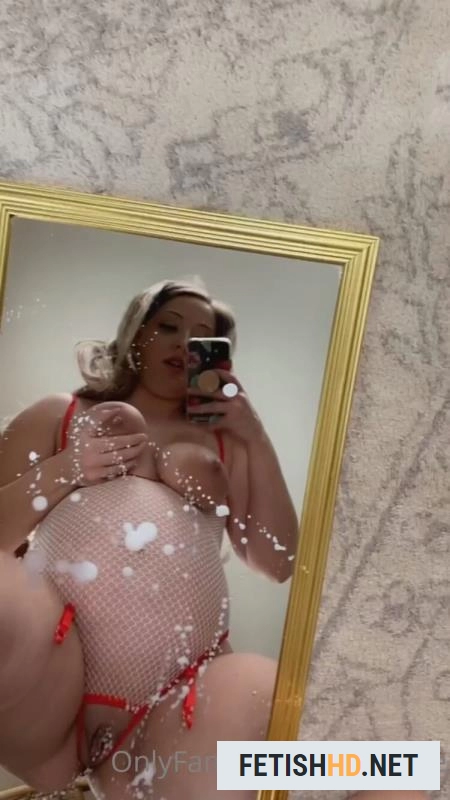 KittenKate - Pregnant Lactating & Squirting On Dildo (Pregnant) [SD / 808.1 MB]