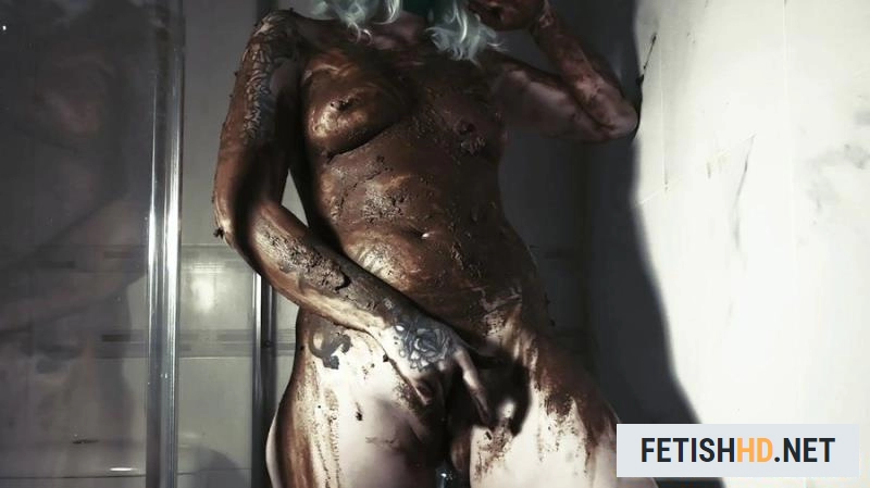 DirtyBetty - Omega! Toilet scat girl covered in shit (Scat) [FullHD 1080p / 2.32 GB]