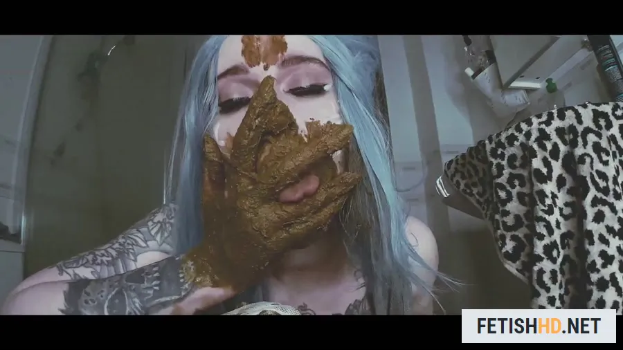 ITS ALIVE! scat poop fetish (Scat) [FullHD 1080p / 617 MB]