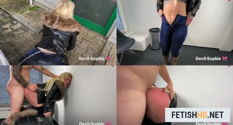 Devil Sophie - Street Jeans Bitch - Use me as you want - I want a sperm jeans ass with SteffiBlond  MydirtyHobby (Pissing) [FullHD 1080p / 411.4 MB]