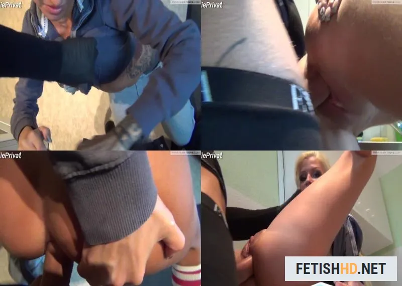 LilliePrivat - Klempner hat mein Arsch gesprengt! Ass to mouth (Pissing) [HD 720p / 263.97 MB]