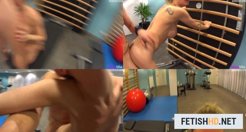 MISSMIA - Schamlos - Vom Fitnesstrainer gefickt (Pissing) [Full HD / 175.38 MB]