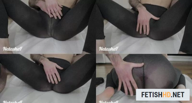 NatashaF - Peeing while my boyfriend touches me! (Scat) [HD 720p / 15.51 MB]