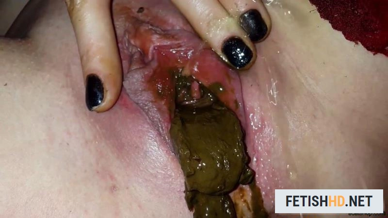 Solo - It's Schoolgirl's Filled Pussy again Part 2 (Scat) [FullHD 1080p / 1.92 GB]