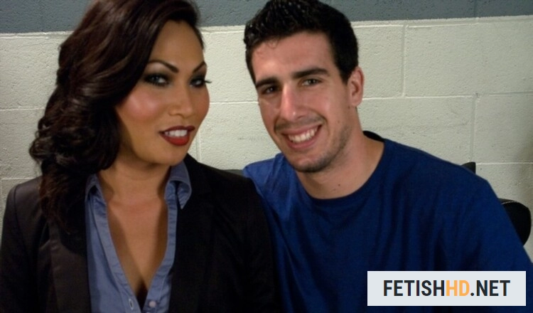 Tyler Alexander and Annalise Rose. The Doctor is in Asian Ts Hottie ass Fucks Her Patient (Transsexual) [HD 720p / 406.8 MB]
