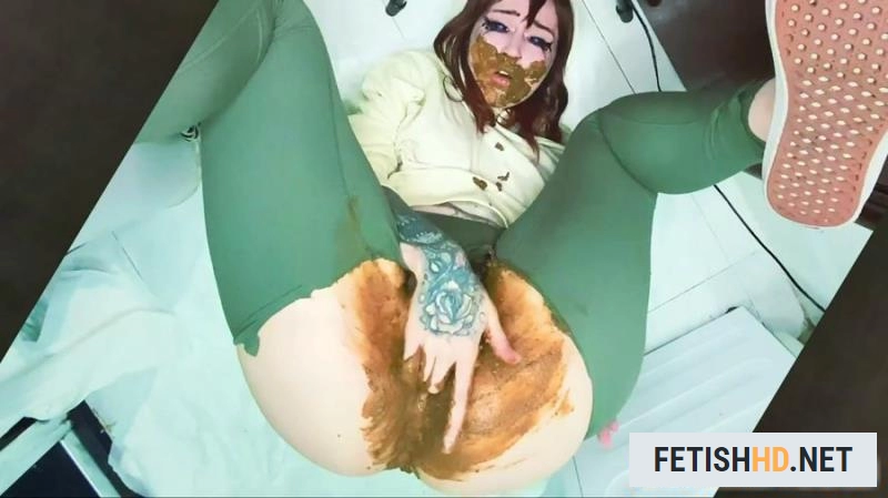 SweetBettyParlour - Shitty squirt crazy toilet girl (Scat) [FullHD 1080p / 349 MB]