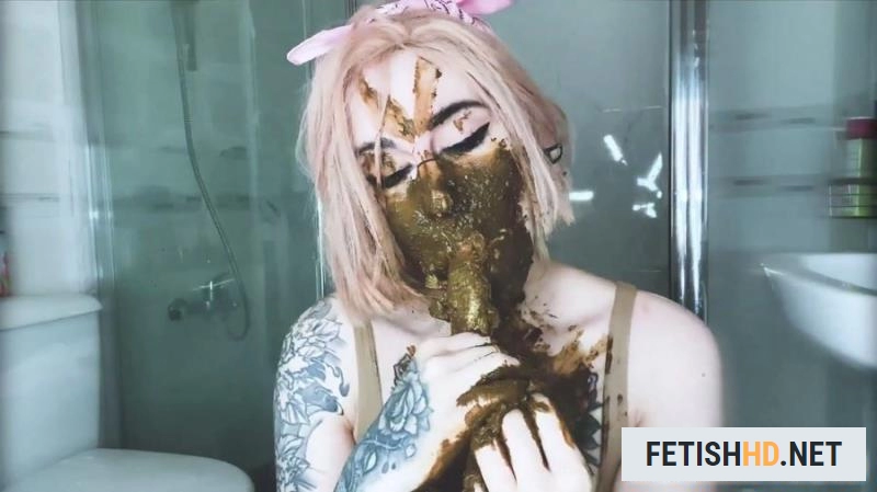 SweetBettyParlour - Croc Toy and Crazy Scat Girl (Scat) [FullHD 1080p / 734 MB]