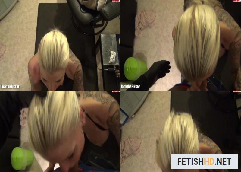JacktheFikker - Bitchiges Tattoogirl bezahlt f�r meine Ficksahne (Pissing) [HD 720p / 127.88 MB]