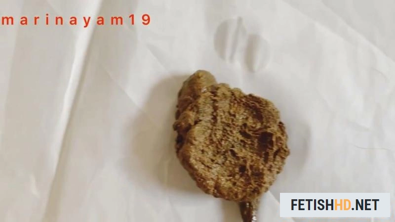 Marinayam19 - Marina cums and shits backstage between speech (Scat) [FullHD 1080p / 990 MB]
