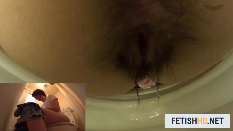 Asian - Hidden camera in a public women’s restroom inside the toilet (Scat) [FullHD 1080p / 494 MB]