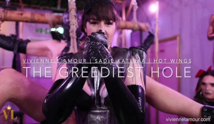 Vivienne l'Amour, Sadie Katinka, Hot Wings - THE GREEDIEST HOLE- 3 ARMS INSIDE HIM AND ENORMOUS DILDOS [HD / 2.52 GB]