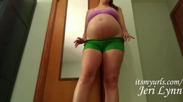 Jeri Lynn - 39 Weeks Pregnant Showing Off Body [FullHD 1080p / 501 MB]