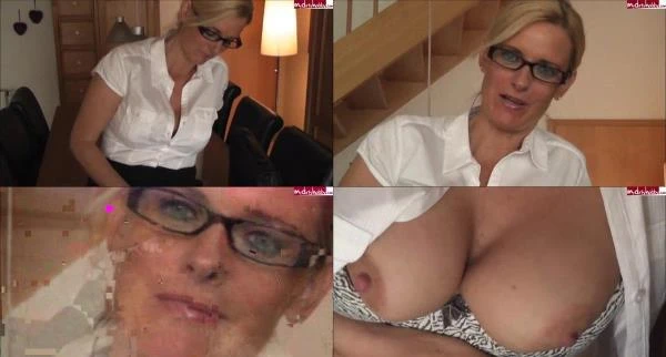 Dirty-Tina - Nachhilfe 28 09 11 [SD / 26.37 MB]