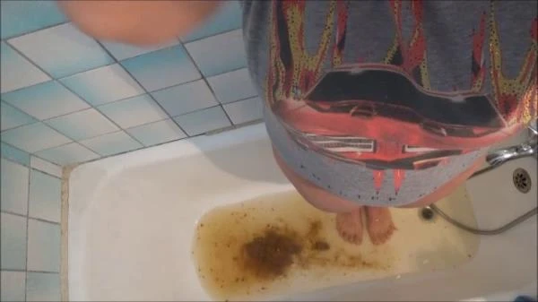 Shitting Urge And Enema (Scat) [SD / 377 MB]