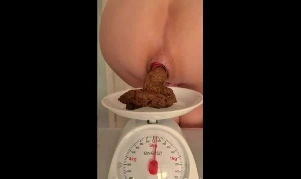 High speed shit eating [HD 720p / 128.38 MB]