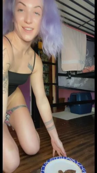Fart Appetizer Shit Dinner (Scat) [SD / 451 MB]