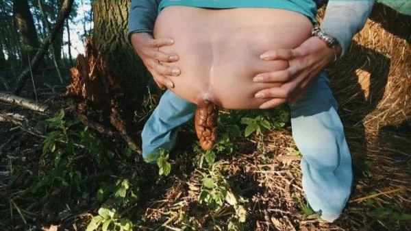 Present For The Farmer (Scat) [HD 720p / 25.4 MB]