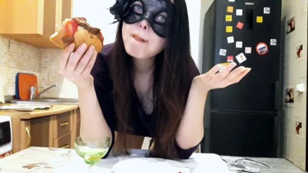 Scat Hot Dog Swallow By Top Scat Girl (Scat) [FullHD 1080p / 858 MB]