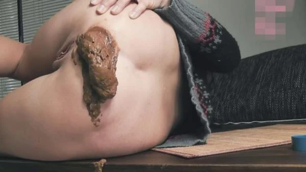 The Mess On My Hole (Scat) [HD 720p / 3.77 MB]