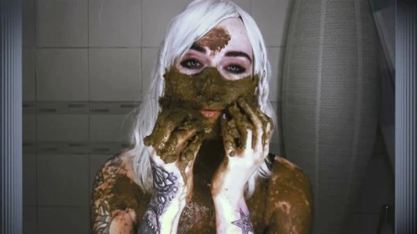 Mega Scat Eat Model Betty Eat Her XXL Shit (Scat) [FullHD 1080p / 1.46 GB]