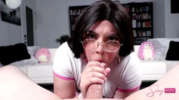 Oceana Natalya - She Loves Her Daddy (Transsexual) [HD 720p / 508.9 MB]