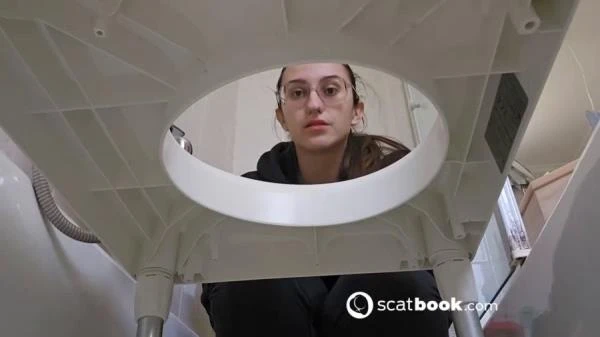 Scatting Girl 01 (Scat) [HD 720p / 58.4 MB]