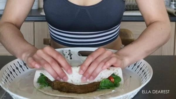 Wrap Prep (Scat) [HD 720p / 27.6 MB]