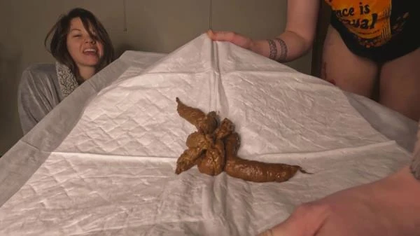 Jan Poo Together (Scat) [FullHD 1080p / 177 MB]