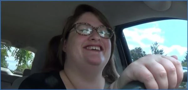Poop Accident In My Car! [HD 720p / 579.02 MB]