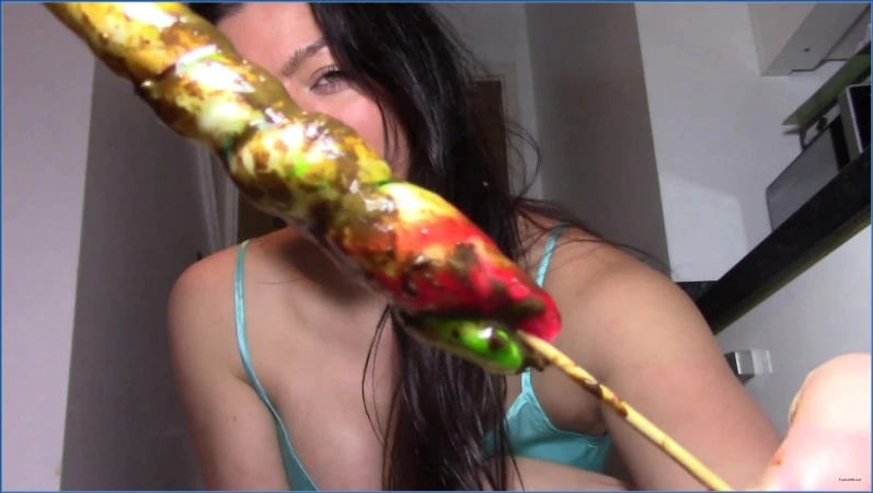 How I Make Scat Candys [FullHD 1080p / 1.01 GB]