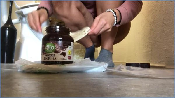 Brown Food for My Slave [FullHD 1080p / 190.37 MB]