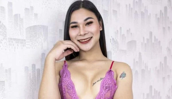 Natty - Sultry Natty's Creamy Explosion (Transsexual) [HD 720p / 415.9 MB]