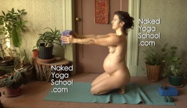 Cara-Naked prenatal yoga 8 [Full HD / 453.2 MB]