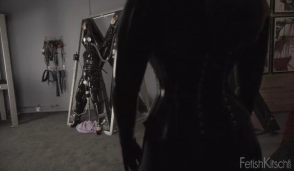 Miss Kitsch, Nenetl Avril - F is for Fuck [HD 720p / 838.5 MB]