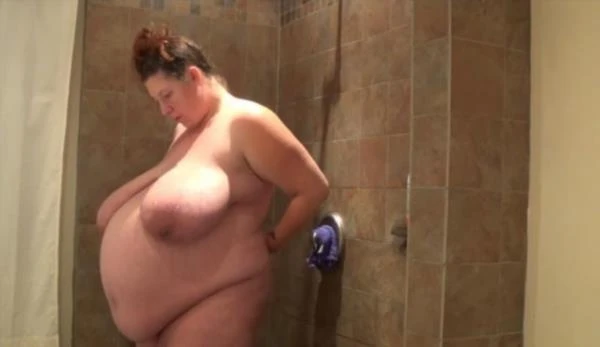 Miss Mara Jane - 40 Week Shower [Full HD / 269.5 MB]